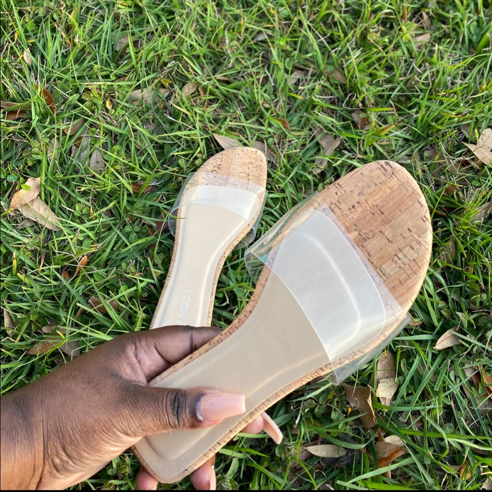 Transparent cork slides